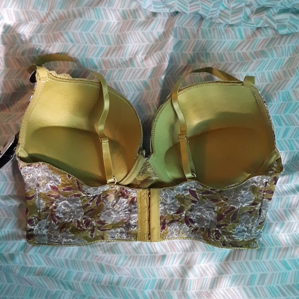 Bra - Picture 2 of 3